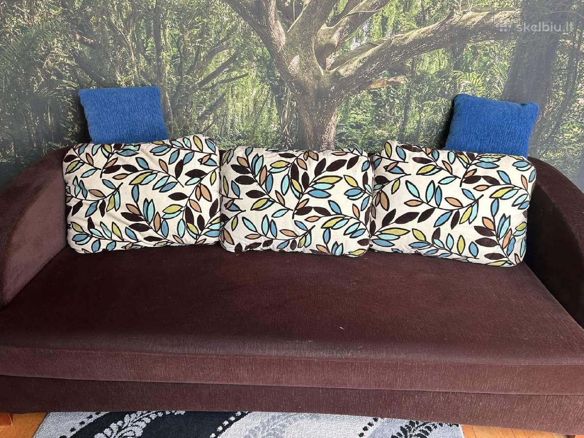 Sofa–lova su patalynės dėže