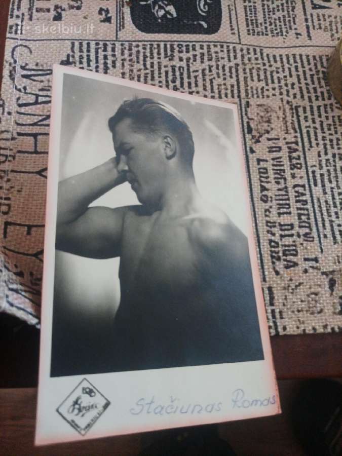 Sena foto 1946m.