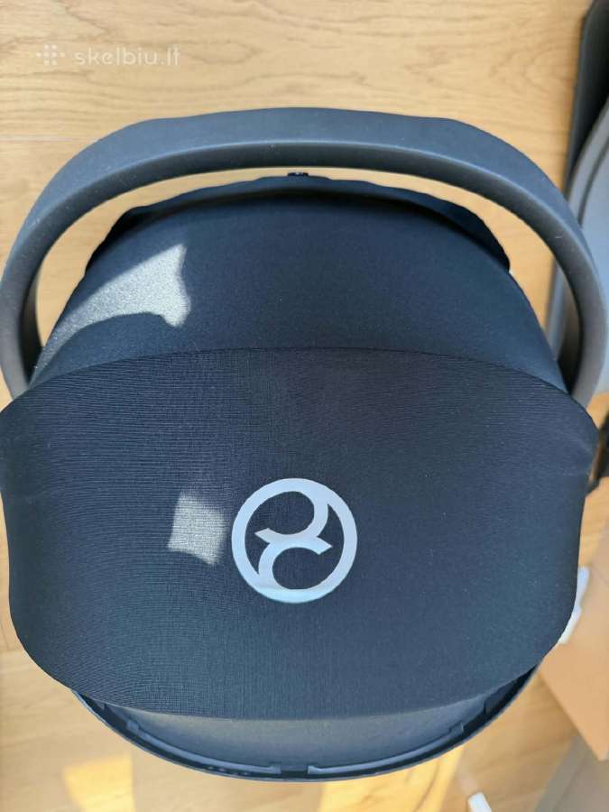 Kėdute Cybex Atom 5