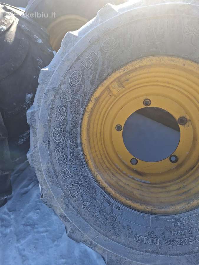 Ratai JCB