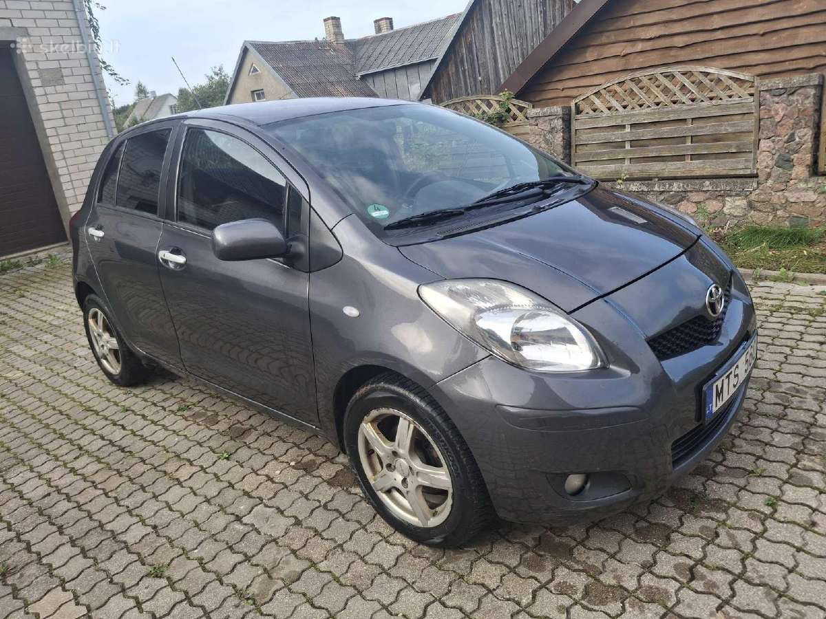 Parduodu automobilį Toyota Yaris - nuotraukos Nr. 3