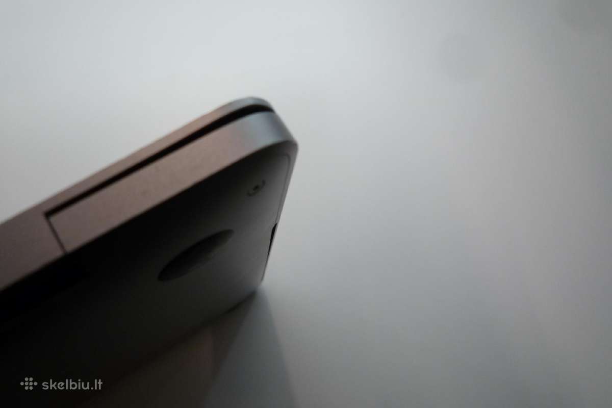 Apple MacBook Pro 15 2018 (A1990) i7, 16gb, 2tb - nuotraukos Nr. 12