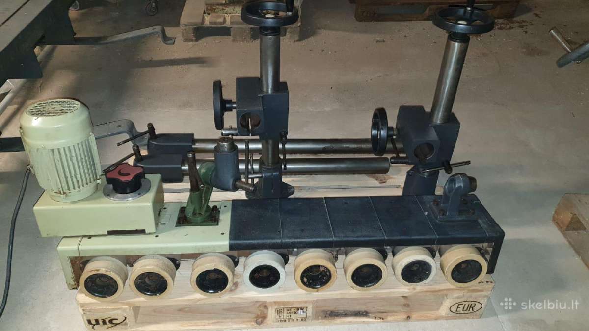 Naudoti padavimo ir transportavimo mechanizmai