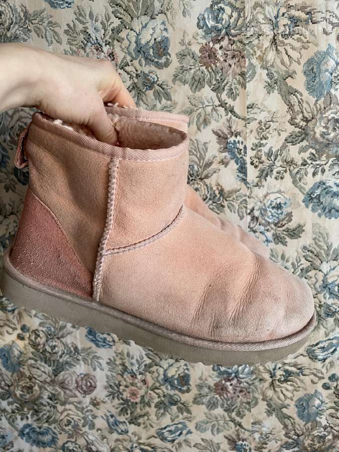 Ugg rausvi aulinukai