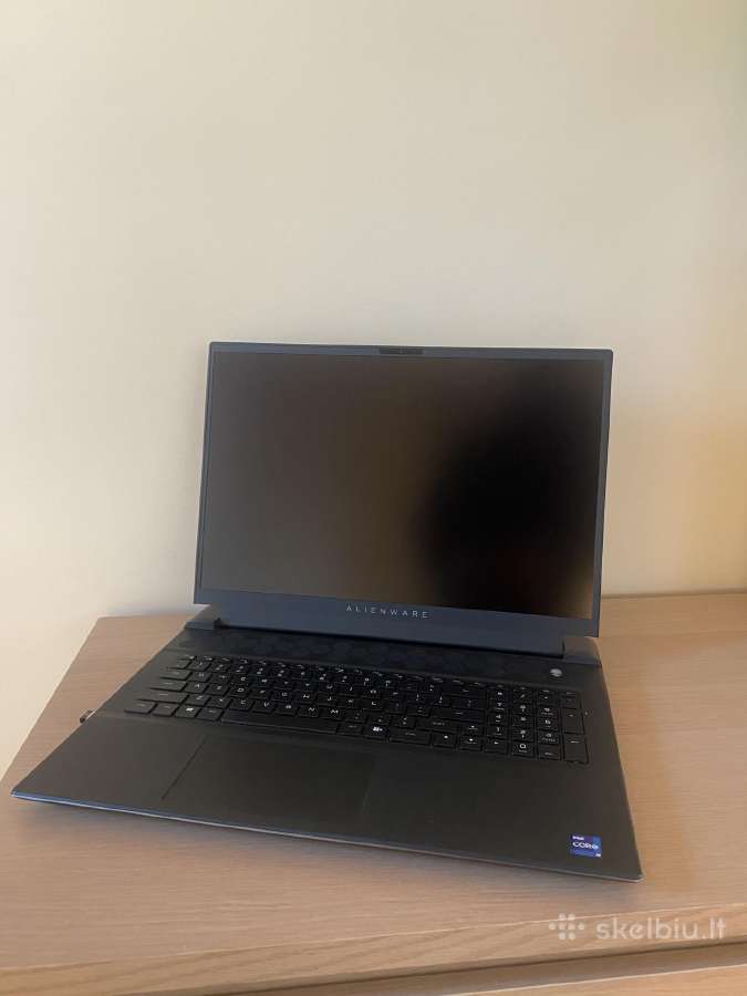 Dell Alienware m18 R1 Rtx4090 kompiuteris