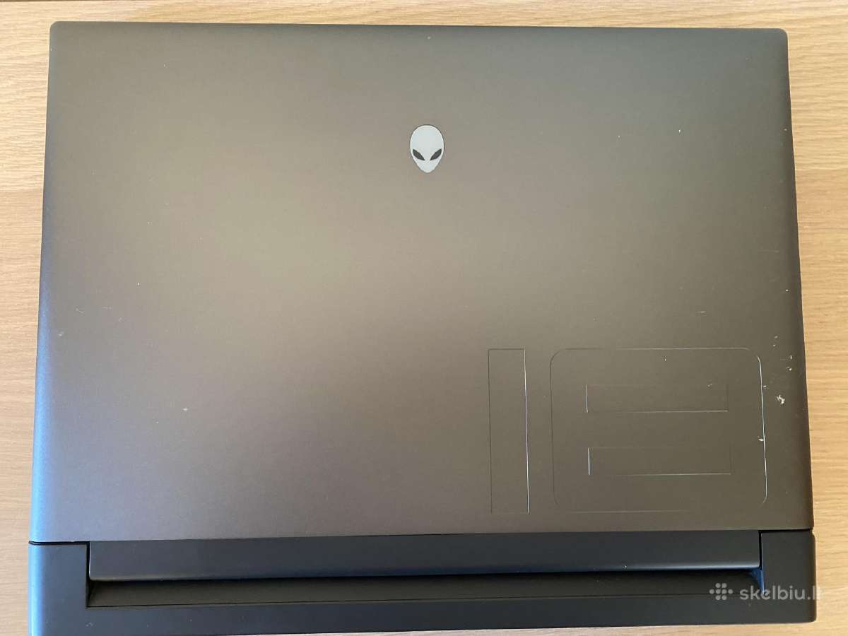 Dell Alienware m18 R1 Rtx4090 kompiuteris - nuotraukos Nr. 5