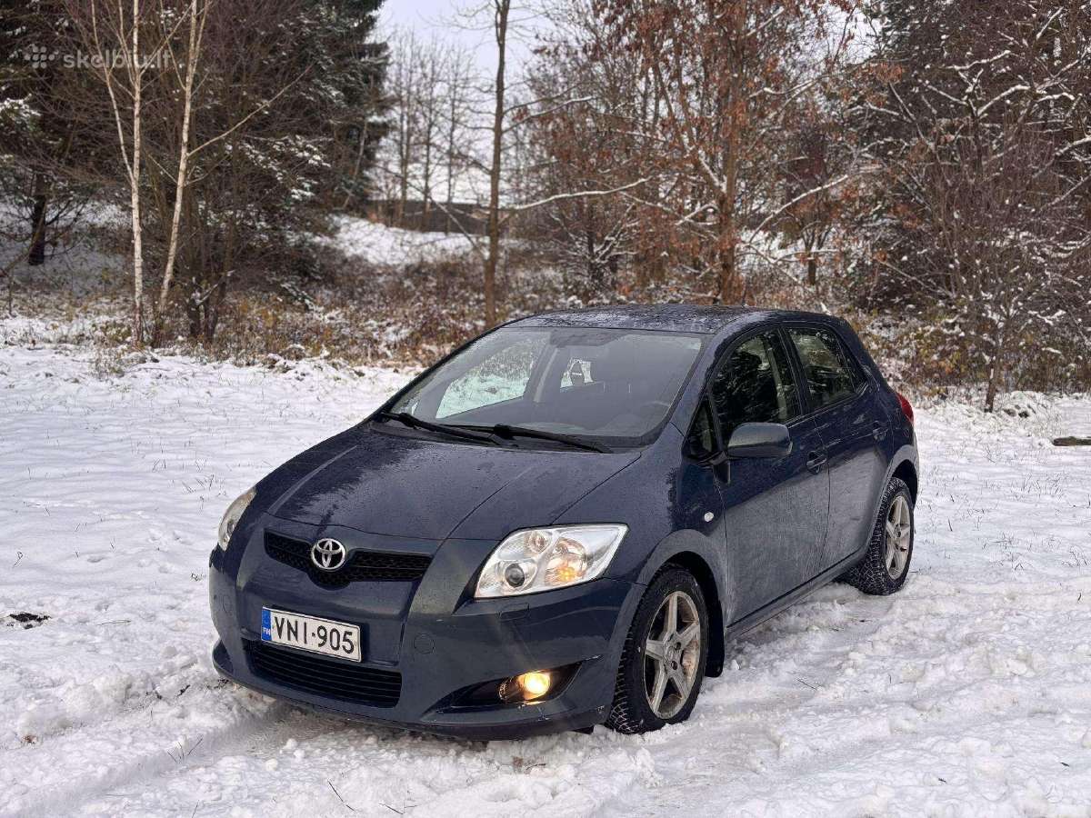 Parduodamas Toyota Auris