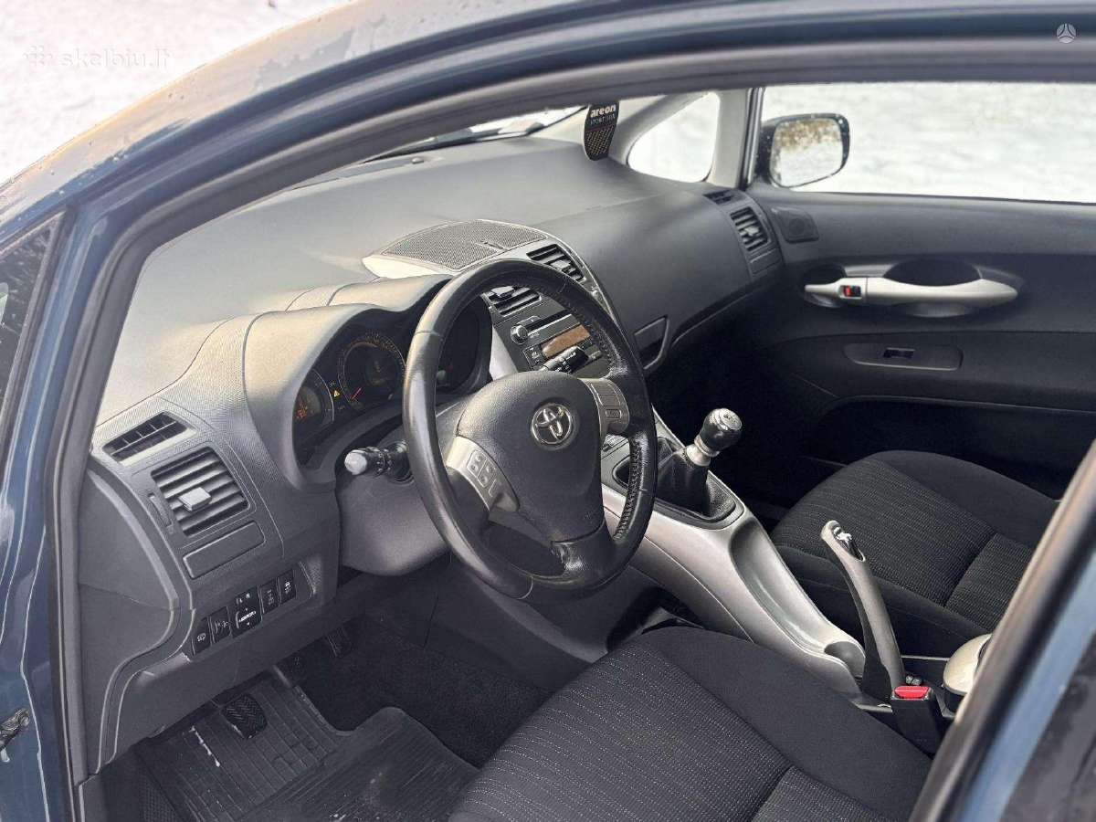 Parduodamas Toyota Auris - nuotraukos Nr. 7