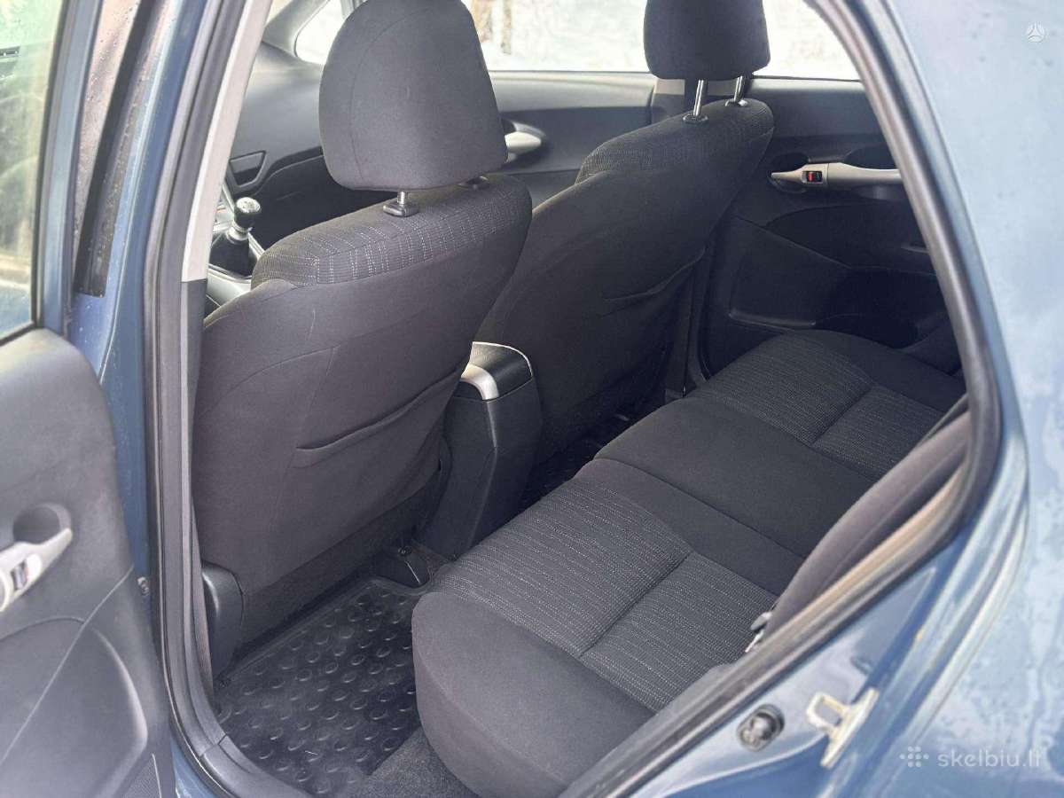 Parduodamas Toyota Auris - nuotraukos Nr. 8
