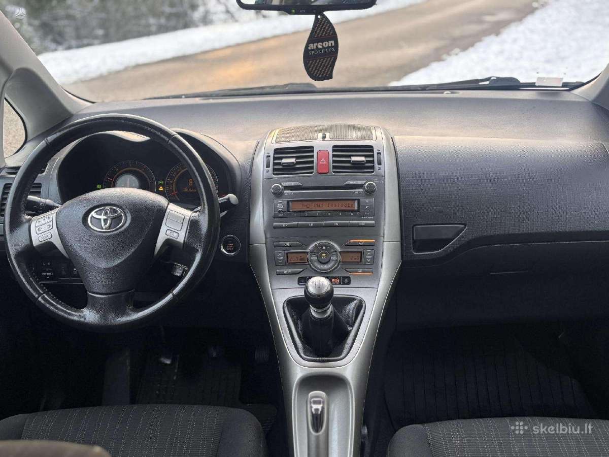 Parduodamas Toyota Auris - nuotraukos Nr. 11