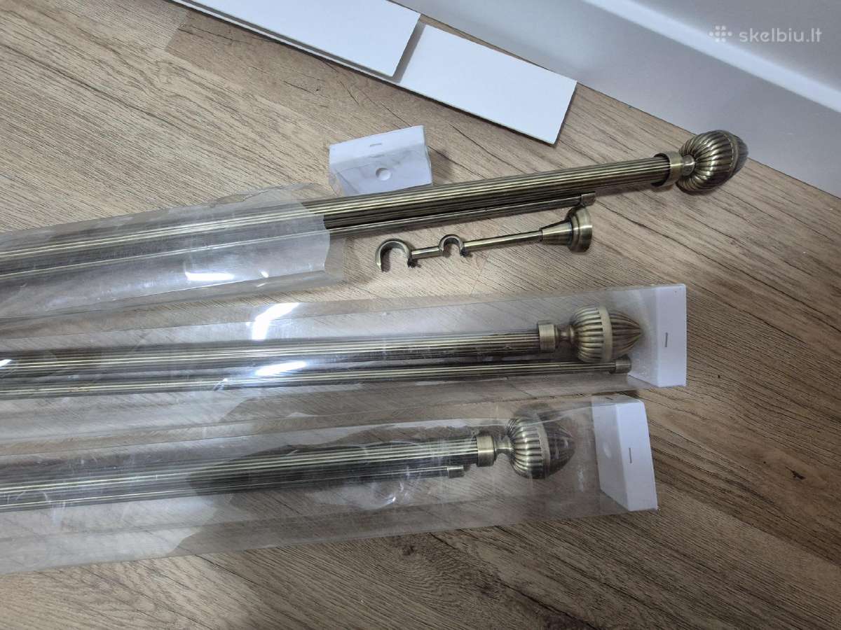 3 dvigubi karnyzai bronzos spalvos