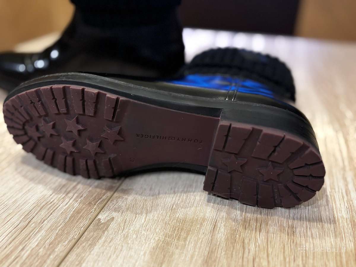 Juodi, odiniai Tommy Hilfiger batai - nuotraukos Nr. 7