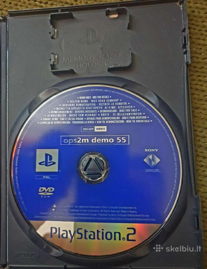 Official Playstation 2 Magazine UK - January 2005 - nuotraukos Nr. 2