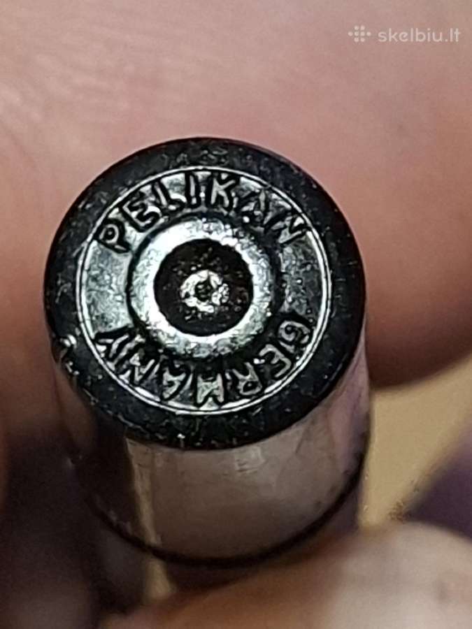 Plunksnakotis ,Pelikan'' - nuotraukos Nr. 3