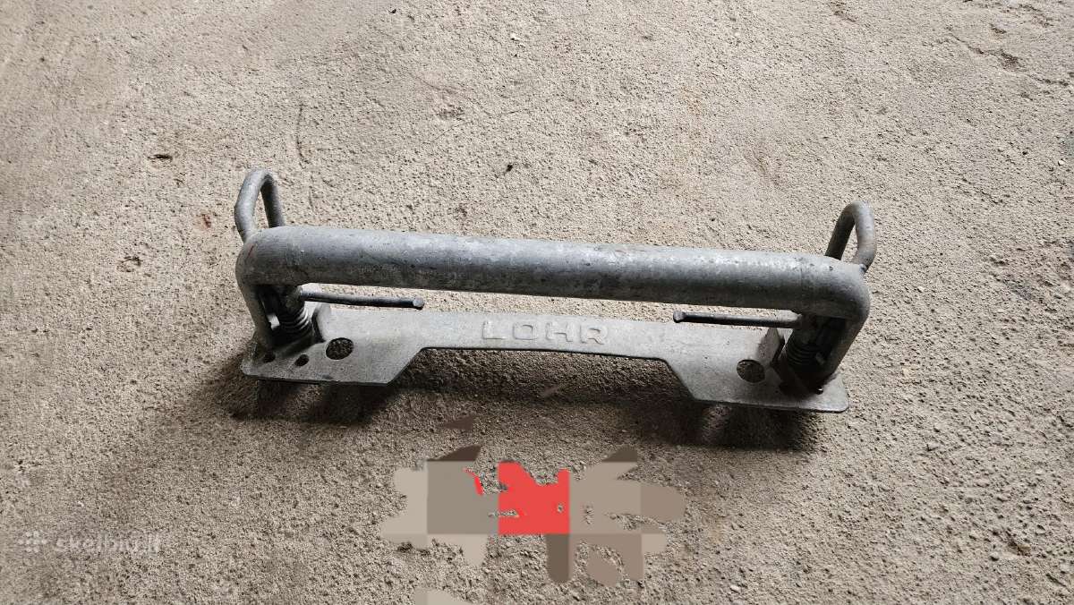Autovežio ratų atramos