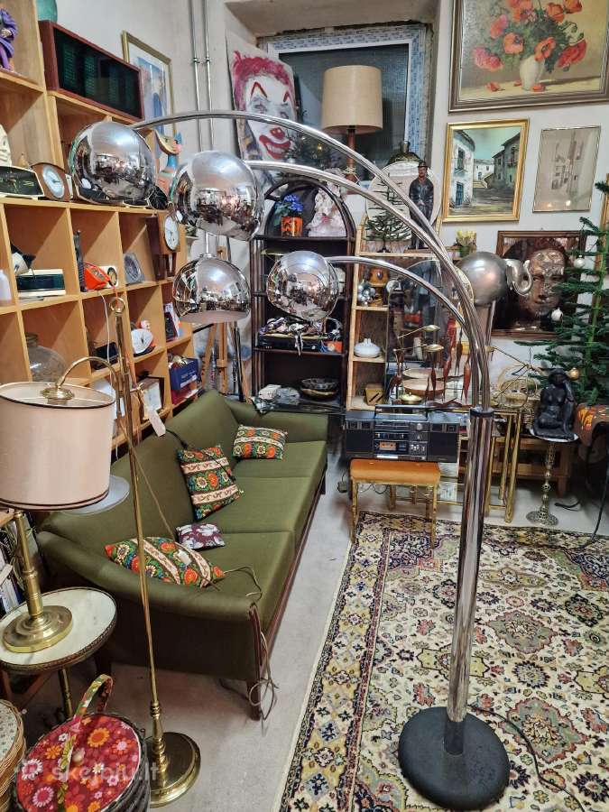 Vintažinis mid century modern chromo toršeras