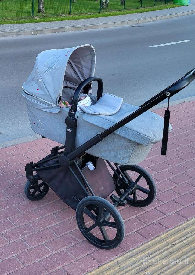 Cybex 3/1 vežimukas