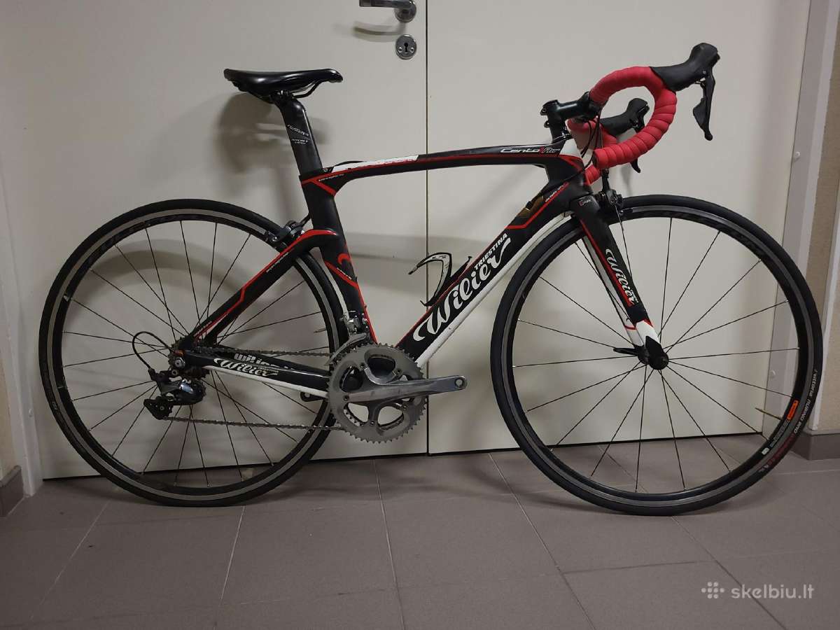 Wilier Cento Aero 1 plento dviratis
