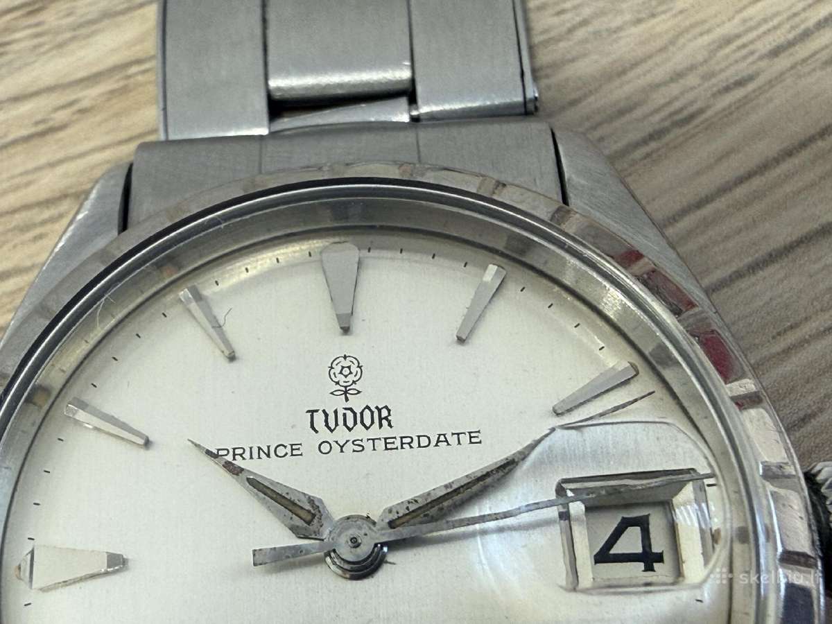 Tudor Prince Small Rose - nuotraukos Nr. 12