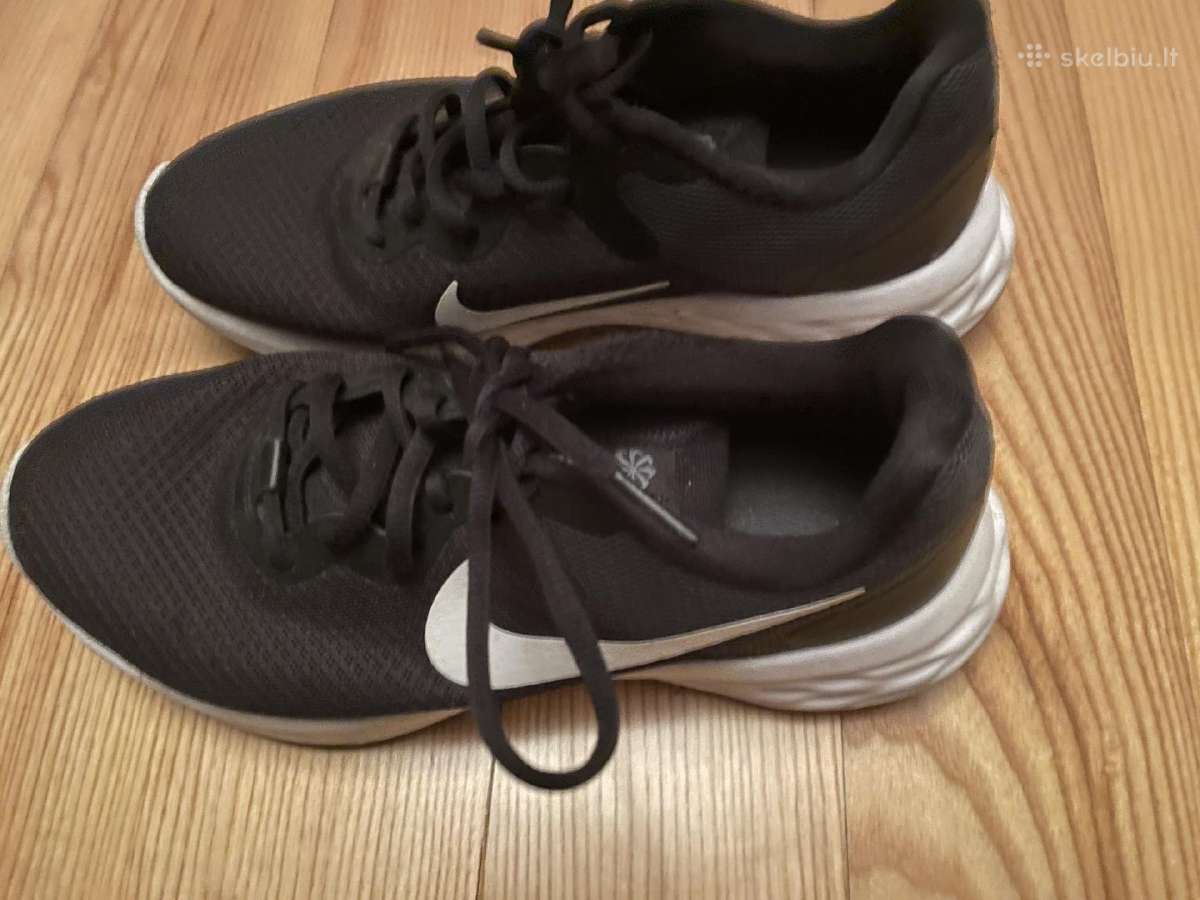 Parduodu kedus Nike 38 dydis