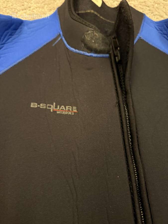 Hidrokostiumas - nuotraukos Nr. 4