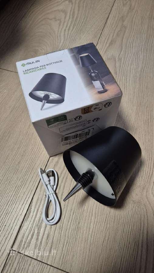 LED butelio šviestuvas