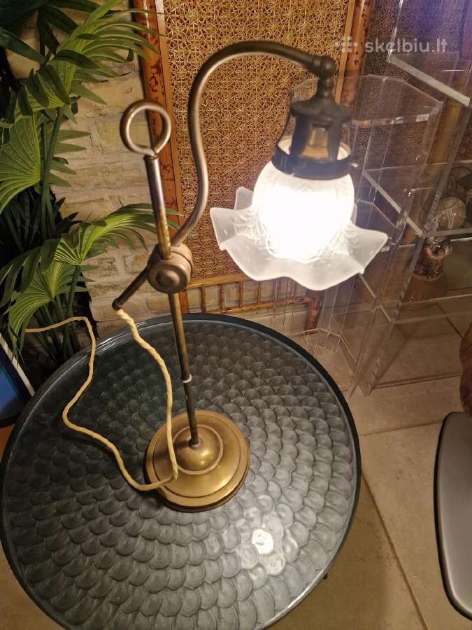 Vintažinė Art Nouveau žalvarinė stalo lempa - nuotraukos Nr. 22