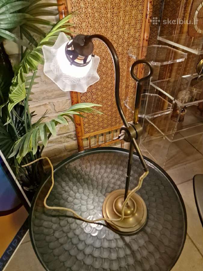 Vintažinė Art Nouveau žalvarinė stalo lempa - nuotraukos Nr. 29