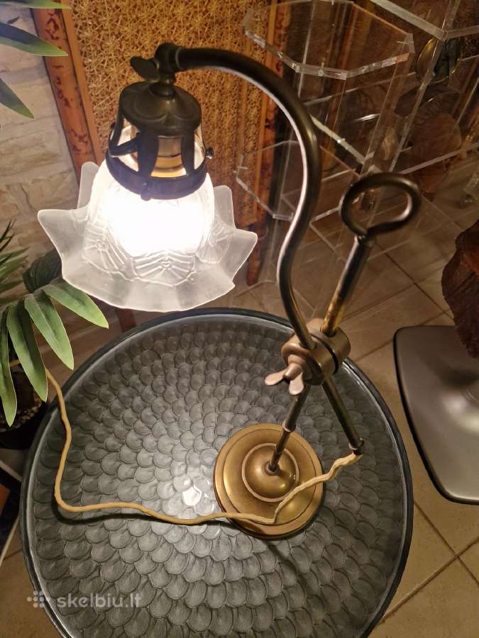 Vintažinė Art Nouveau žalvarinė stalo lempa - nuotraukos Nr. 31