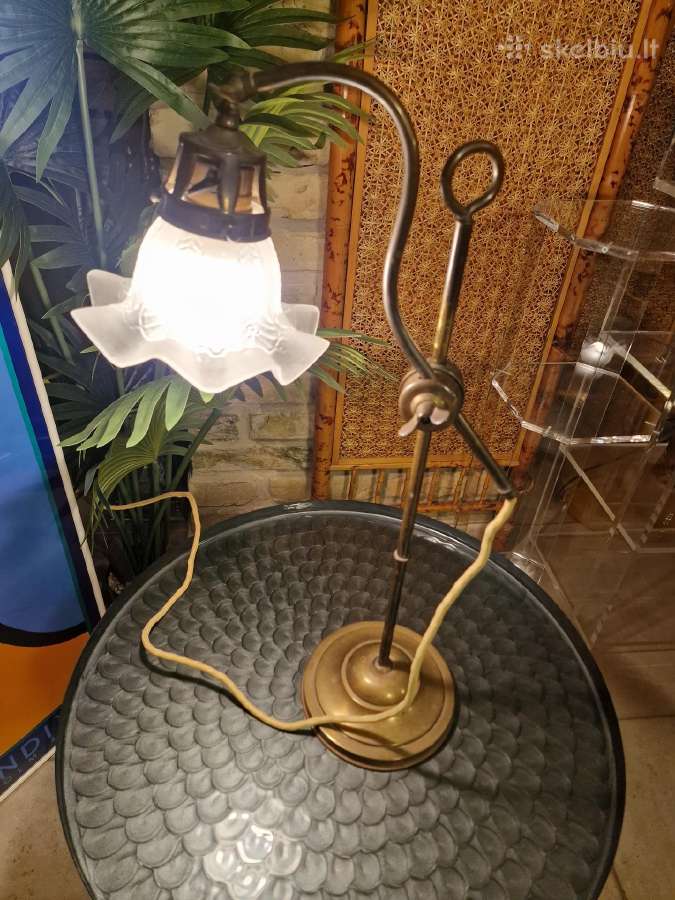 Vintažinė Art Nouveau žalvarinė stalo lempa - nuotraukos Nr. 32