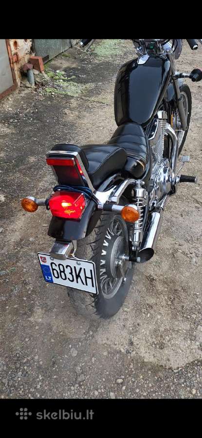 Suzuki vs700 intruder Dalimis