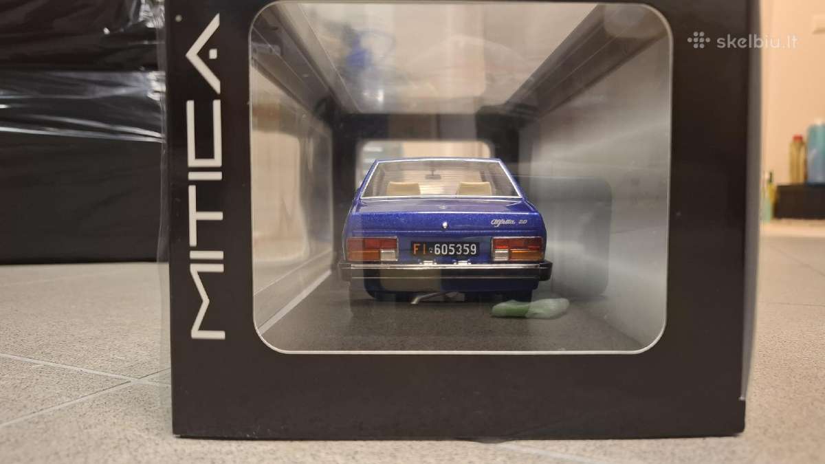 Alfetta Berlina 2000l 1978, 1:18 - nuotraukos Nr. 4