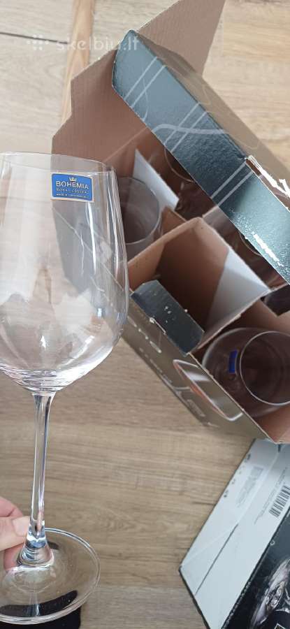 Vyno taurės Bohemia Royal Crystal Verona 12vnt.