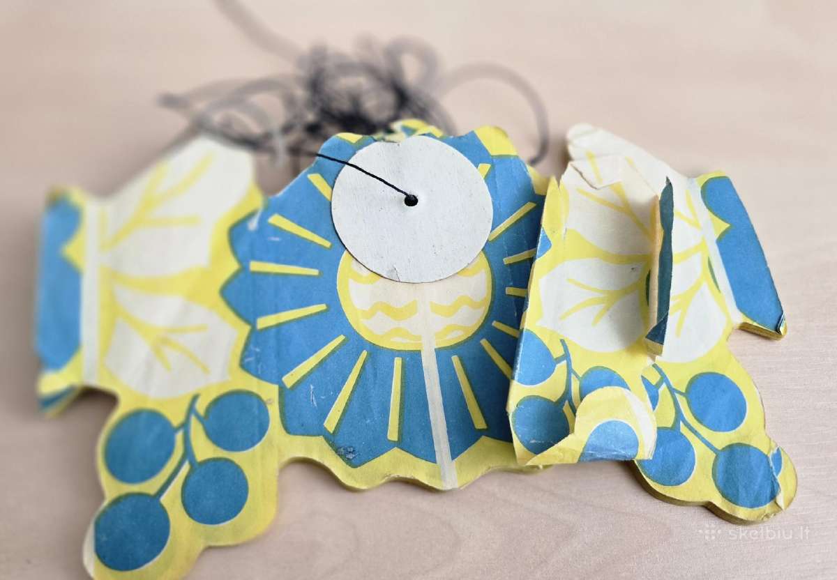 Tarybinių laikų popierinė girlianda - nuotraukos Nr. 5