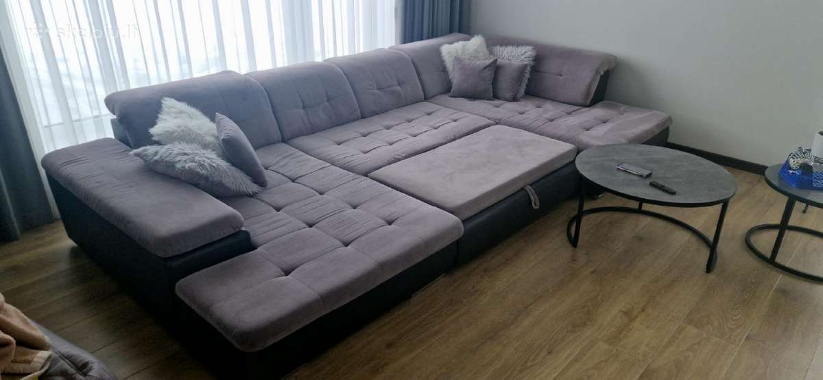 U formos išskleidžiamas minkštas kampas