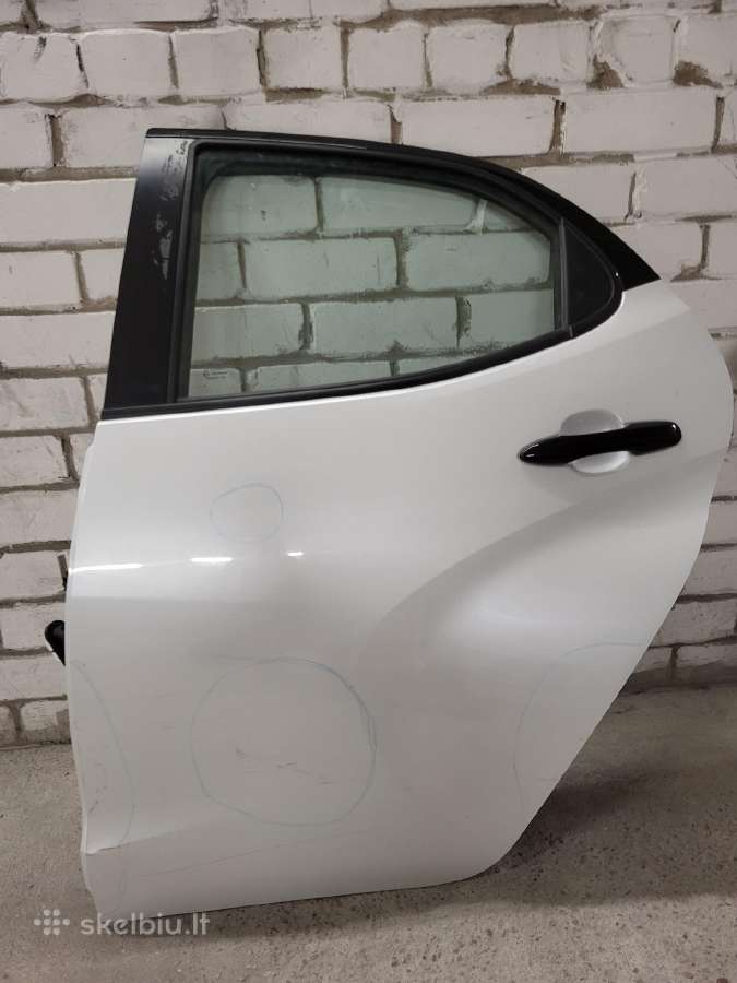 Toyota jaris 2021 galines kaires durys