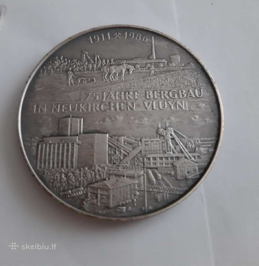 1986 m. medalis „75 jahre Bergbau", bareljefas