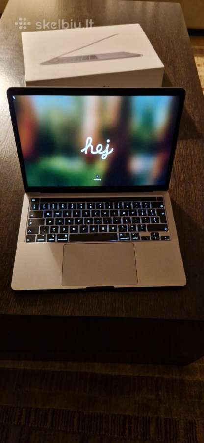 MacBook pro 13.3 2021m