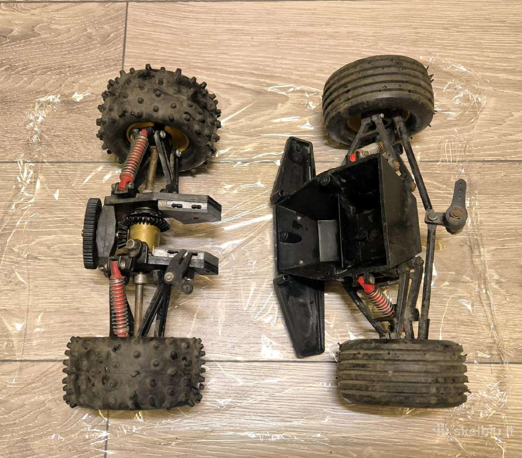 RC automodelių važiuoklės, dalys, pultai - nuotraukos Nr. 8
