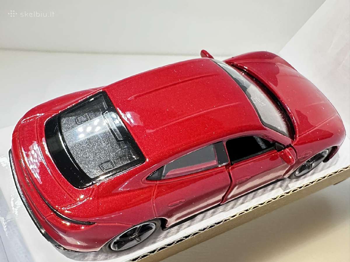 Porsche Taycan Turbo S vyšninė ~1:42 Welly - nuotraukos Nr. 6