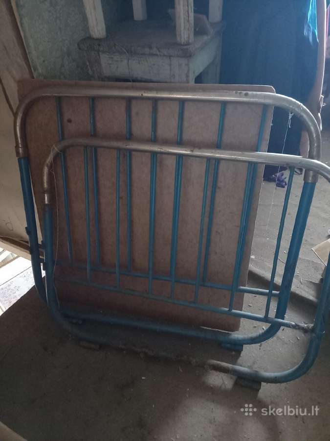 Metaline lova