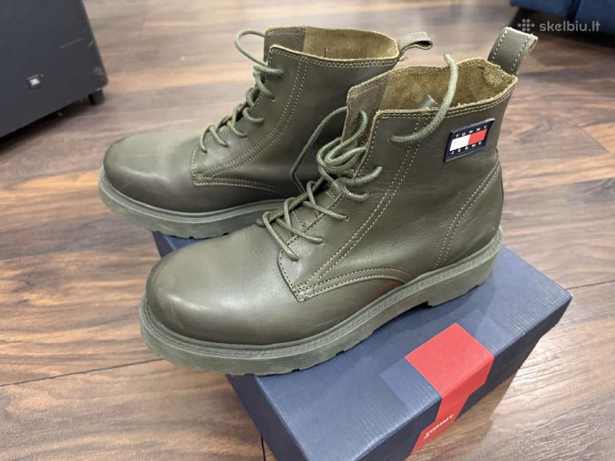 42-42.5 dydžio natūralios odos Tommy Jeans aulinia - nuotraukos Nr. 2