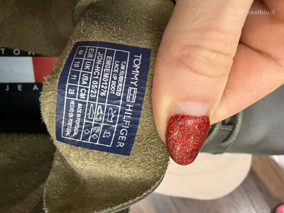 42-42.5 dydžio natūralios odos Tommy Jeans aulinia - nuotraukos Nr. 6