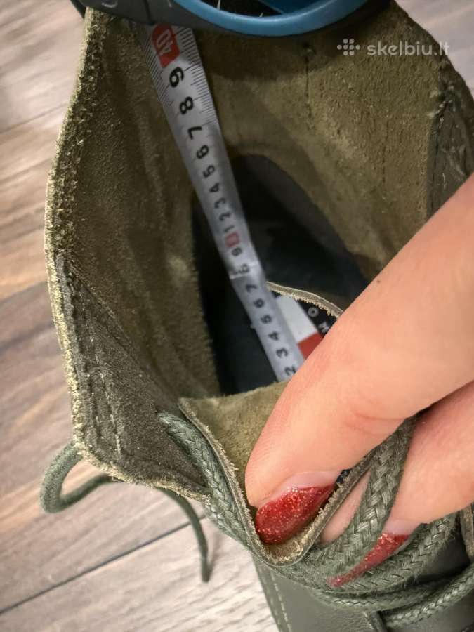 42-42.5 dydžio natūralios odos Tommy Jeans aulinia - nuotraukos Nr. 7