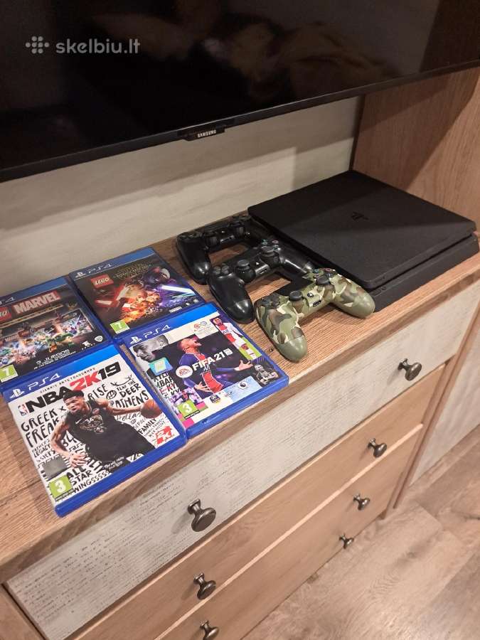 Playstation 4 Slim 2tb