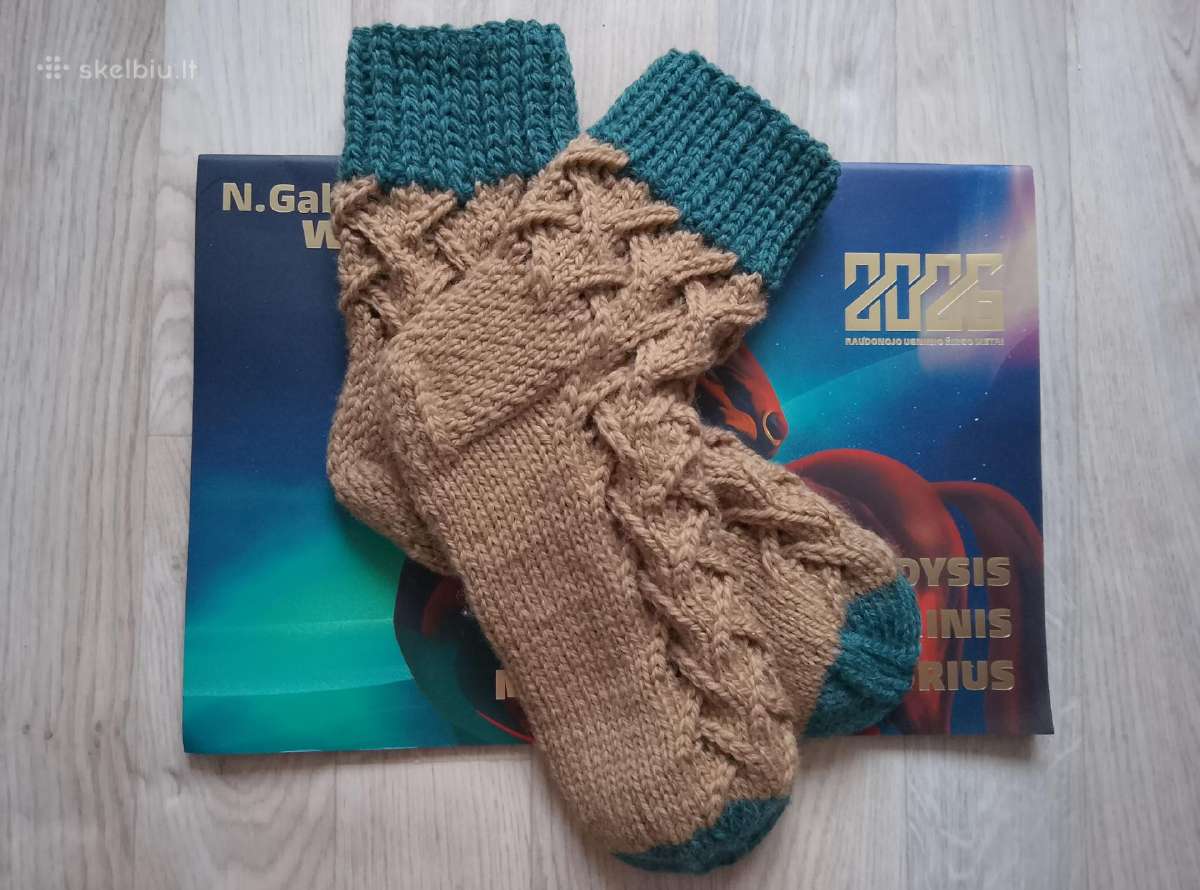 Įvairios megztos šiltos kojinės - nuotraukos Nr. 29