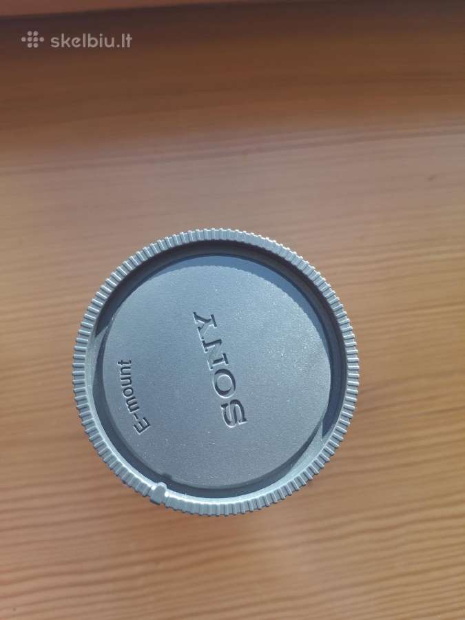 Sony 28-70