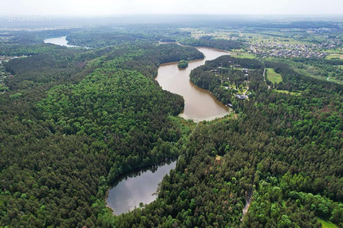 Miško namas gamtos apsuptyje Vilniaus mieste - nuotraukos Nr. 2