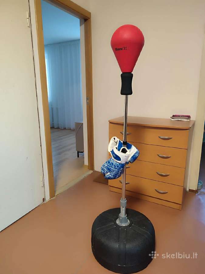 Pastatoma bokso kriaušė
