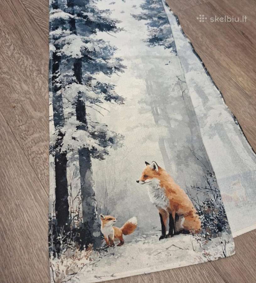 Stalo takelis su lapėmis